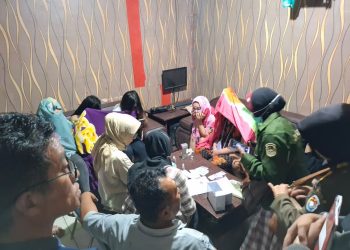 Tim Gabungan Turun ke Tempat Karaoke, Puluhan Wanita Pemandu Lagu di Mukomuko Cek Kesehatan